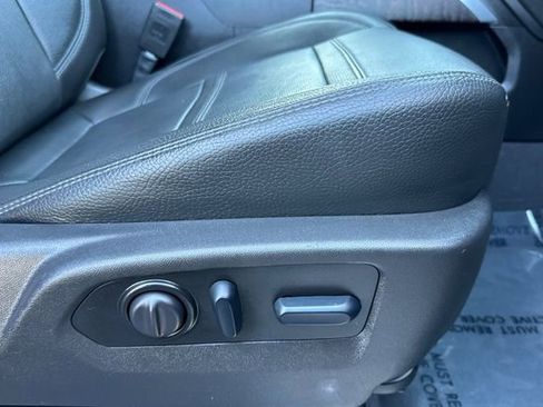 Used 2023 GMC Sierra 2500 Denali w/ Denali Ultimate Package image 23