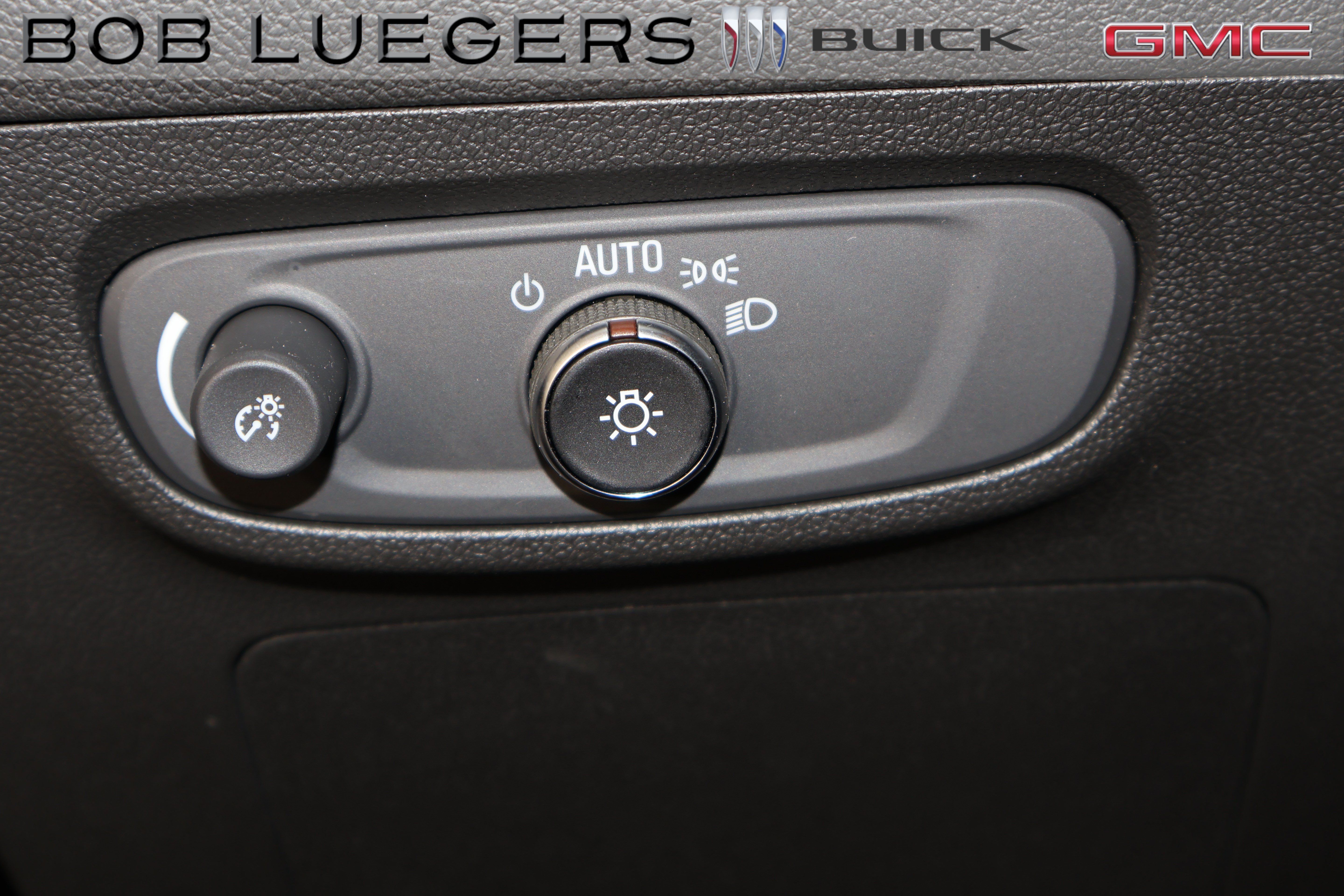 Certified 2026 Buick Encore GX Preferred FWD image 23