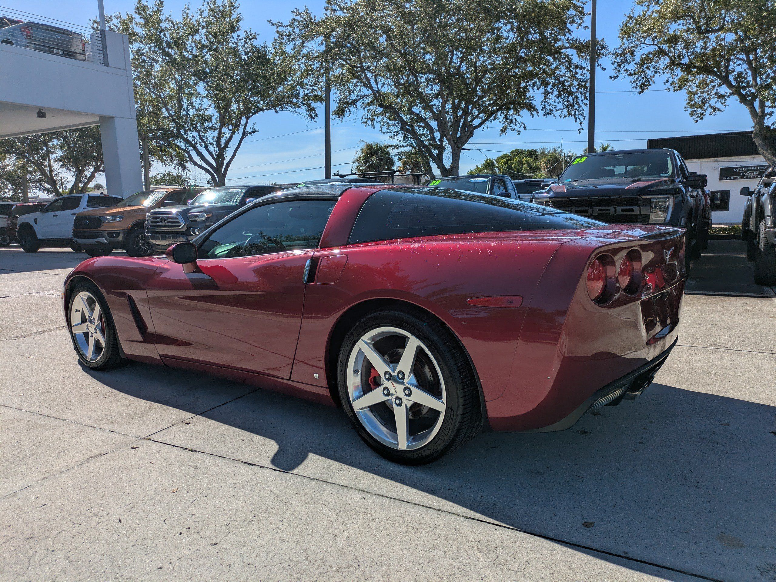 Used 2006 Chevrolet Corvette Coupe w/ Preferred Equipment Group RWD image 6