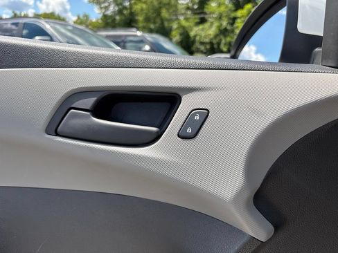 Used 2016 Chevrolet Sonic LS FWD image 17