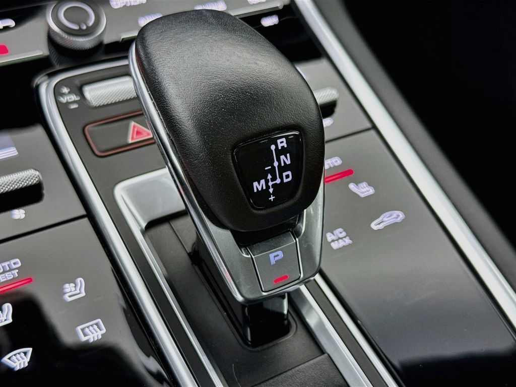 Certified 2023 Porsche Panamera Platinum Edition w/ Sport Chrono Package RWD image 21