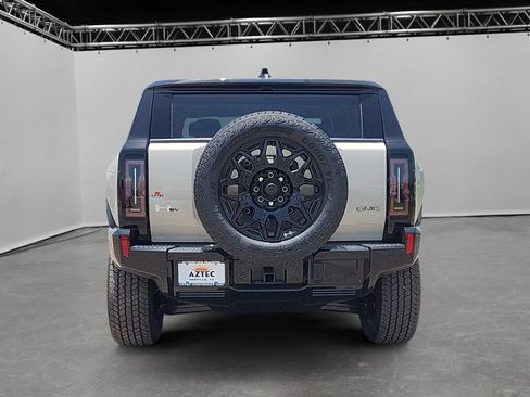 New 2026 GMC Hummer EV SUV AWD/4WD image 6