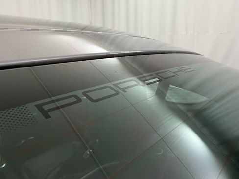 Used 2006 Porsche Cayman S image 11