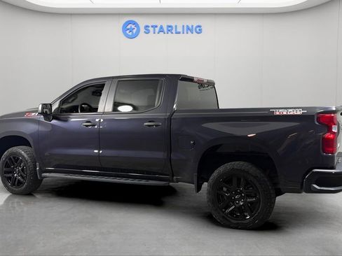 Used 2023 Chevrolet Silverado 1500 Custom Trail Boss AWD/4WD image 5