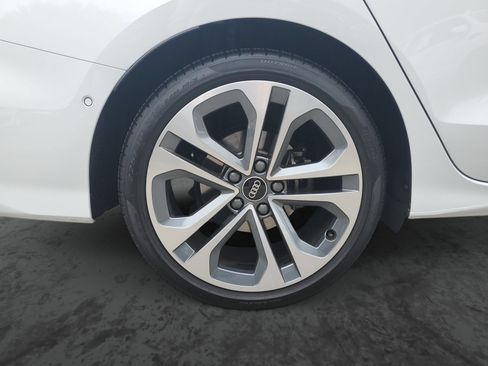 Used 2025 Audi A3 2.0T Premium Plus w/ Premium Plus Package AWD/4WD image 5