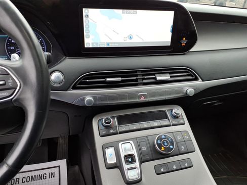 Used 2021 Hyundai Palisade SEL w/ Premium Package image 13