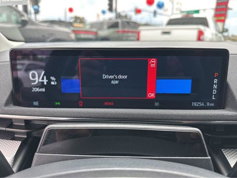 Used 2023 Ford Mustang Mach-E Select image 21