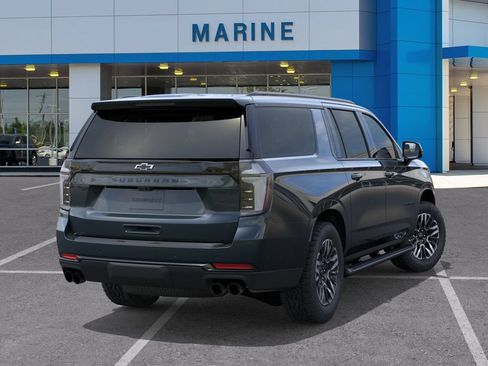 New 2026 Chevrolet Suburban Z71 w/ Comfort Package AWD/4WD image 4