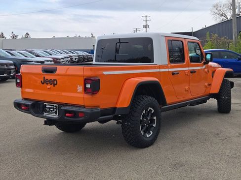 New 2026 Jeep Gladiator Rubicon w/ Whitecap Package AWD/4WD image 11