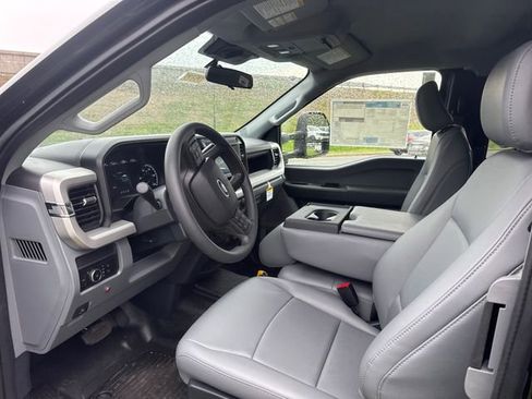 New 2026 Ford F350 XL w/ XL Chrome Package AWD/4WD image 9