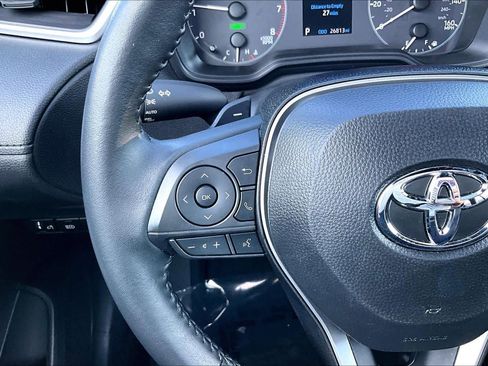 Used 2025 Toyota Corolla Cross AWD Hybrid w/ Moonroof Package image 25