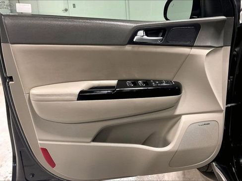 Used 2019 Kia Sportage SX FWD image 22