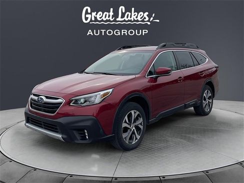 Used 2022 Subaru Outback Limited image 1
