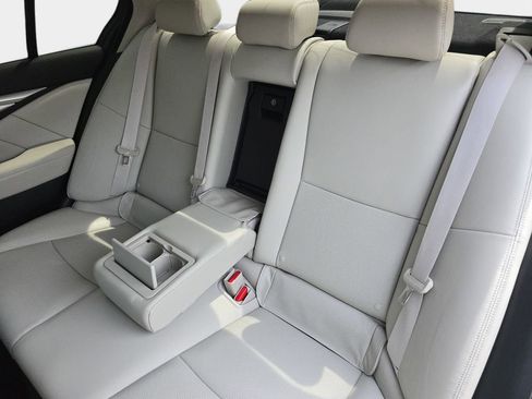 Used 2022 INFINITI Q50 Luxe w/ Cargo Package RWD image 16