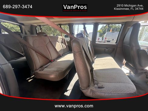 Used 2017 Chevrolet Express 3500 LT w/ LT Preferred Equipment Group image 14