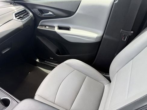 Used 2019 Chevrolet Equinox Premier FWD image 19