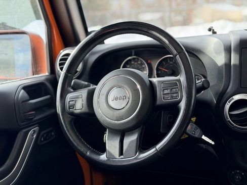 Used 2013 Jeep Wrangler Unlimited Sahara w/ Trailer Tow Group image 18