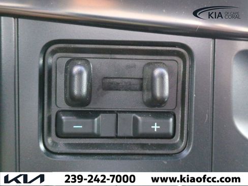 Used 2025 Ford F150 Raptor image 27
