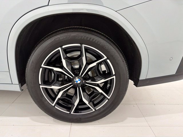 Certified 2024 BMW X4 xDrive30i w/ Premium Package AWD/4WD image 44
