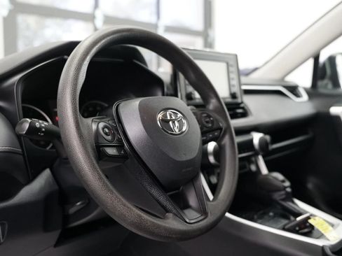 Used 2020 Toyota RAV4 LE w/ All Weather Liner Package AWD/4WD image 15