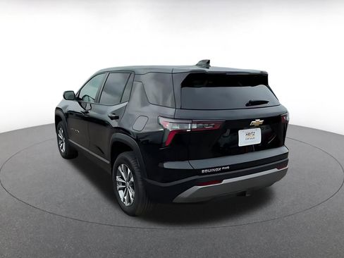 Used 2025 Chevrolet Equinox LT image 11