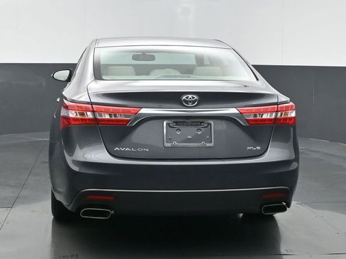 Used 2013 Toyota Avalon XLE Premium image 19
