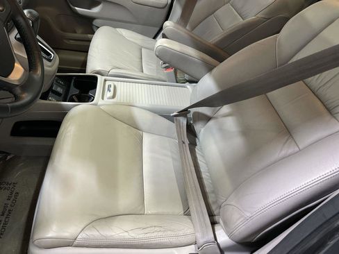 Used 2014 Honda CR-V EX-L image 11