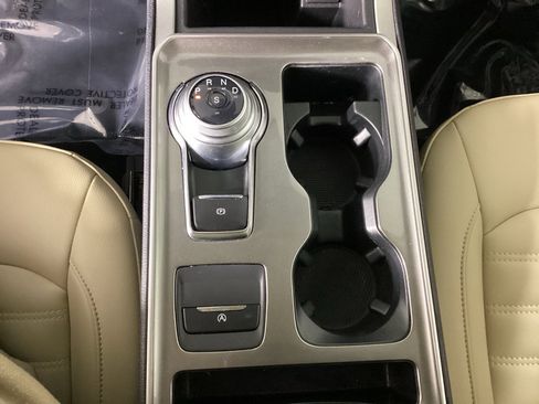 Used 2023 Ford Edge SEL w/ Convenience Package image 27