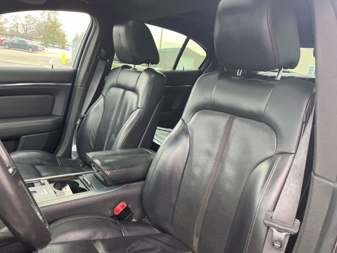 Used 2009 Lincoln MKS AWD image 12