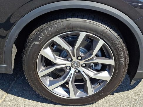 Certified 2024 Acura MDX w/ Technology Package AWD/4WD image 8
