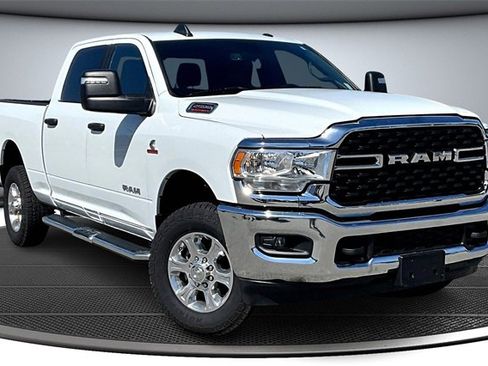 Used 2024 RAM 2500 Big Horn image 3