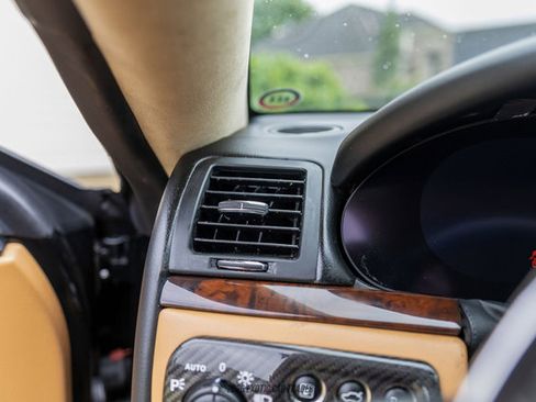 Used 2011 Maserati GranTurismo S RWD image 62