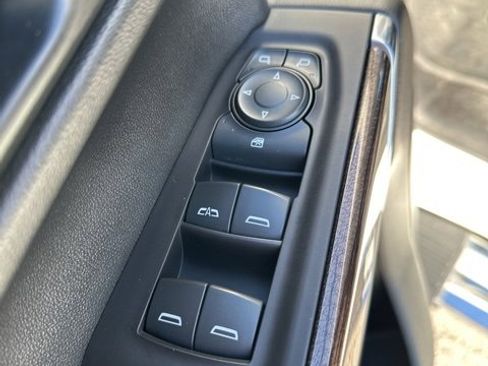 Used 2019 Chevrolet Silverado 1500 LT w/ All-Star Edition image 24