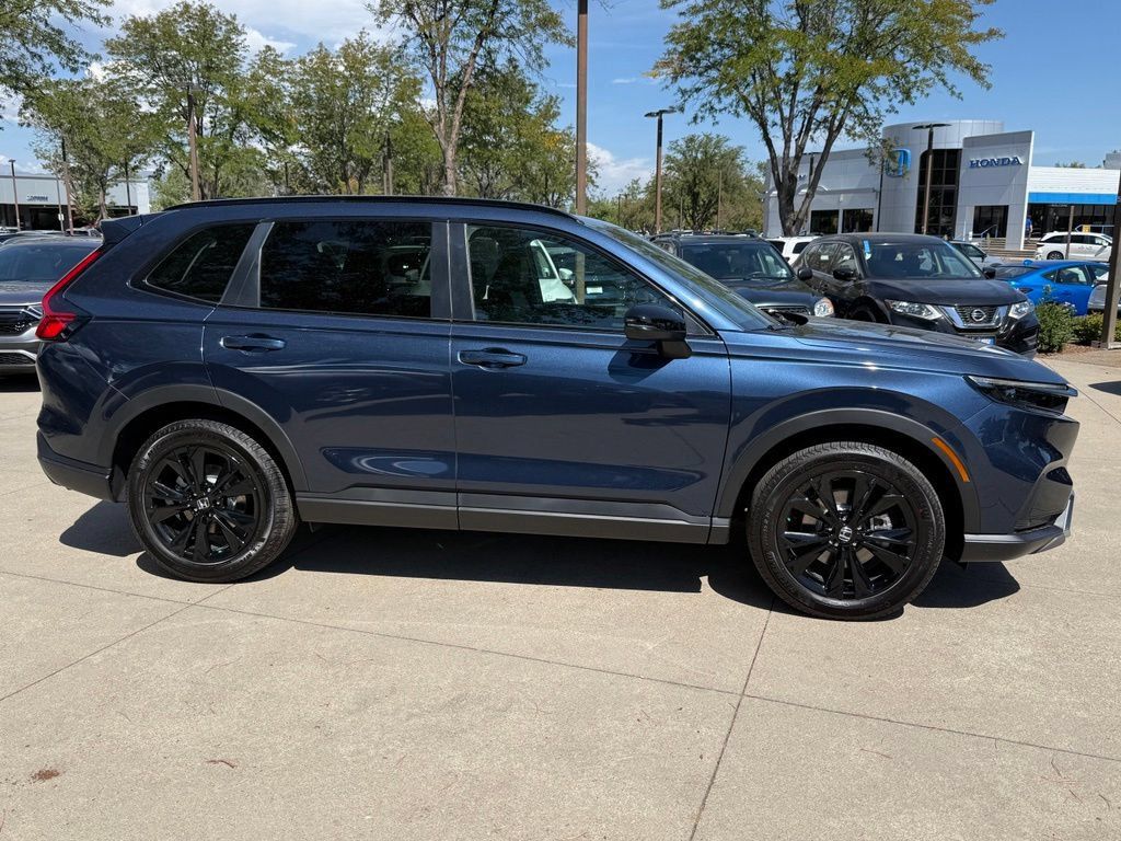 Certified 2026 Honda CR-V Sport Touring image 5