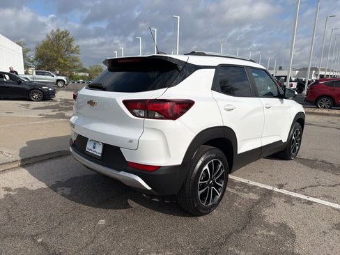 Certified 2025 Chevrolet TrailBlazer LT image 3