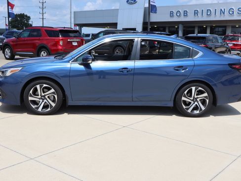 Used 2022 Subaru Legacy Limited image 9