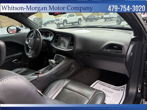 Used 2015 Dodge Challenger SXT Plus image 14