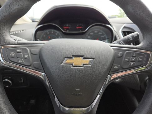 Used 2018 Chevrolet Cruze LT w/ Convenience Package FWD image 27