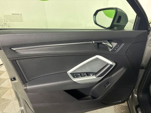 Used 2021 Audi Q3 2.0T Premium w/ Convenience Package image 14