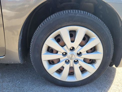 Used 2016 Nissan Sentra SV image 14