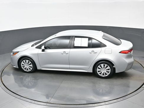 Used 2020 Toyota Corolla LE image 35