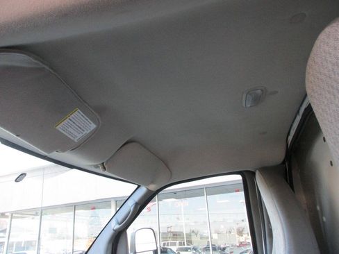 Used 2014 Chevrolet Express 3500 RWD image 24