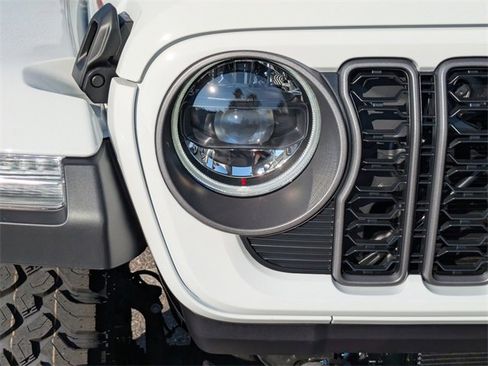 New 2026 Jeep Gladiator Mojave image 9