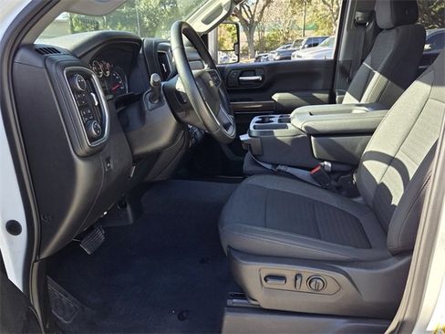 Used 2023 Chevrolet Silverado 2500 LT w/ Convenience Package image 11