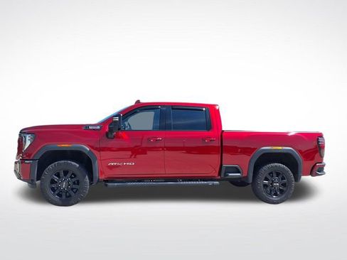 Used 2024 GMC Sierra 2500 AT4 w/ Technology Package AWD/4WD image 2