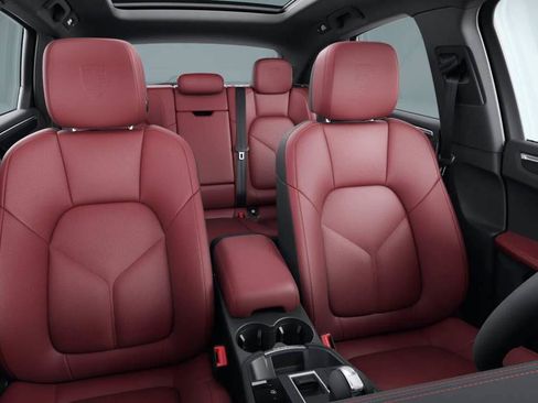 New 2026 Porsche Macan image 59