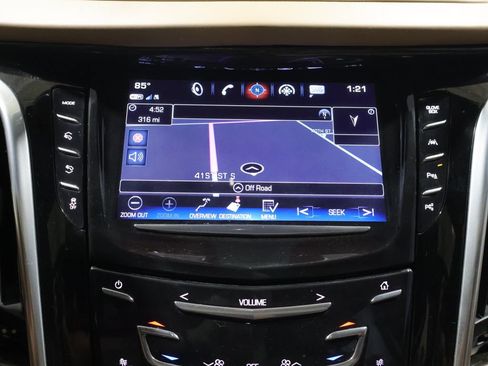 Used 2020 Cadillac Escalade Platinum AWD/4WD image 34