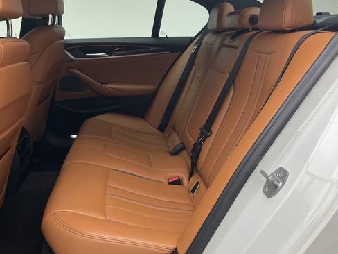 Used 2018 BMW M550i xDrive AWD/4WD image 13