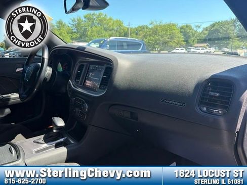 Used 2021 Dodge Charger SXT AWD/4WD image 14
