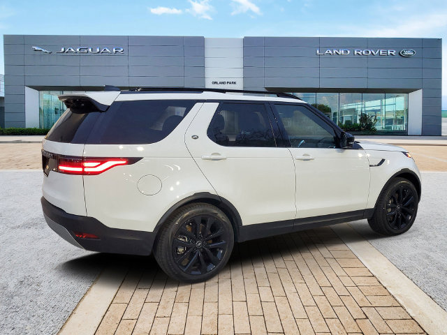Certified 2026 Land Rover Discovery S AWD/4WD image 5